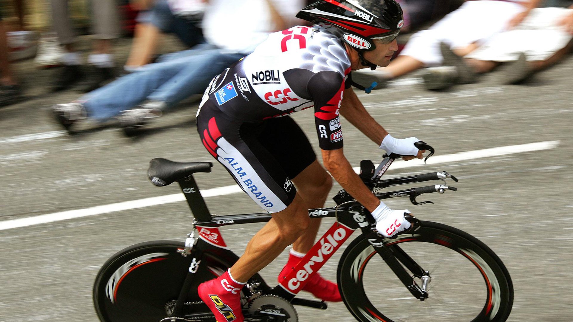 战术自由度在五大联赛中是否有显著差异,战术站位和自由站位